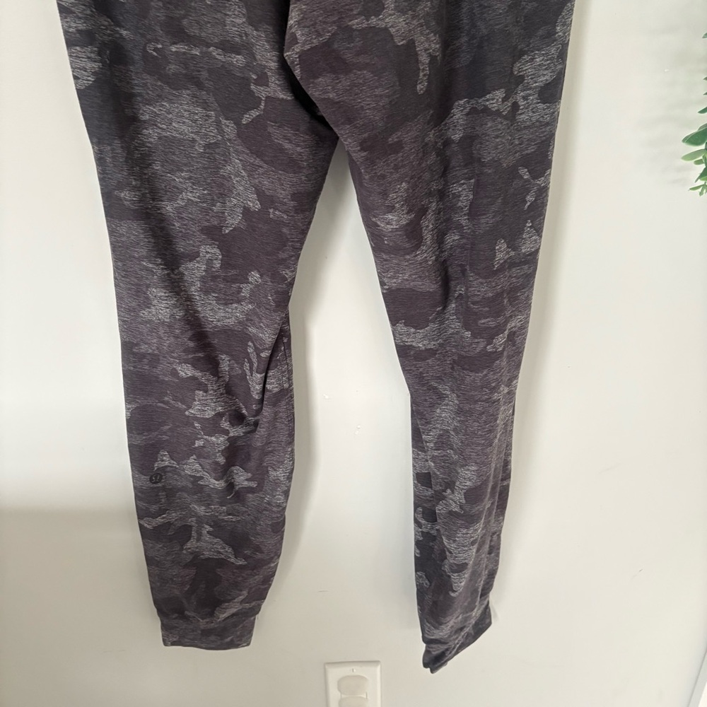 Lululemon Ready to Rulu HR Jogger Heritage 365 Camo Deep Coal Multi 6 - Picture 7 of 9